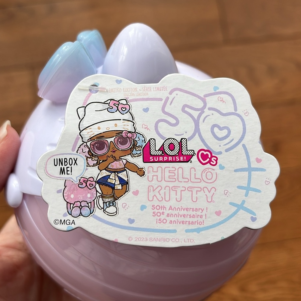 LOL Hello Kitty - Picture 3 of 13